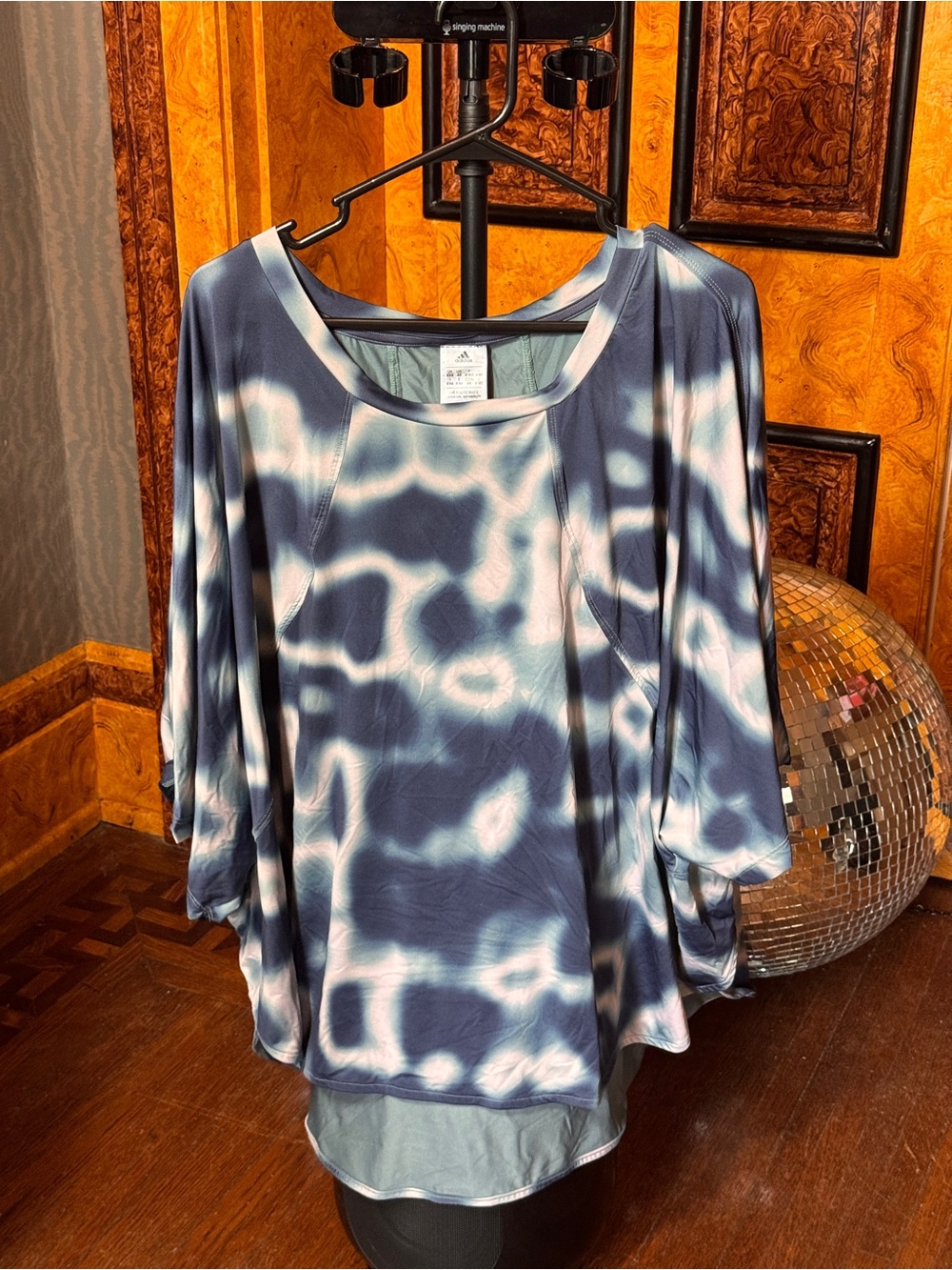Adidas x Thebe Magugu AEROREADY 
 Women’s Blue Tie-Dye Dolman Sleeve Top